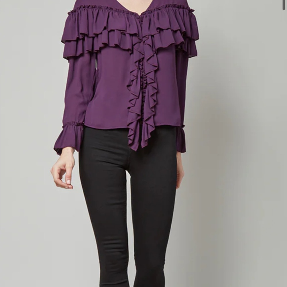 Dora Landa Forever Perfect Regina Long Sleeve Elegant Ruffle Top, Size Large
